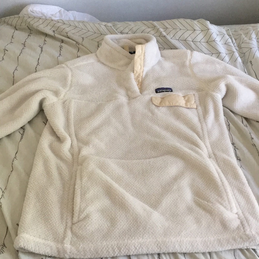 Brand New White Patagonia Sweatshirt